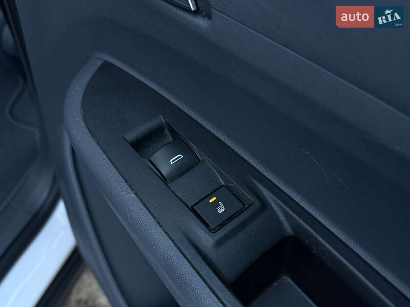 Хэтчбек Opel Ampera-e 2019 в Львове фото 28 Хэтчбек Opel Ampera-e 2019 в Львове