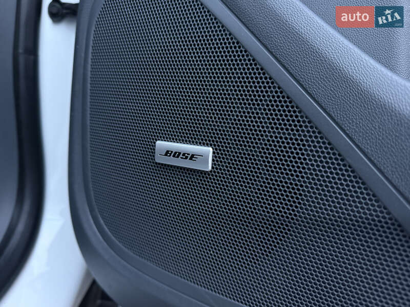 Хэтчбек Opel Ampera-e 2019 в Львове фото 35 Хэтчбек Opel Ampera-e 2019 в Львове