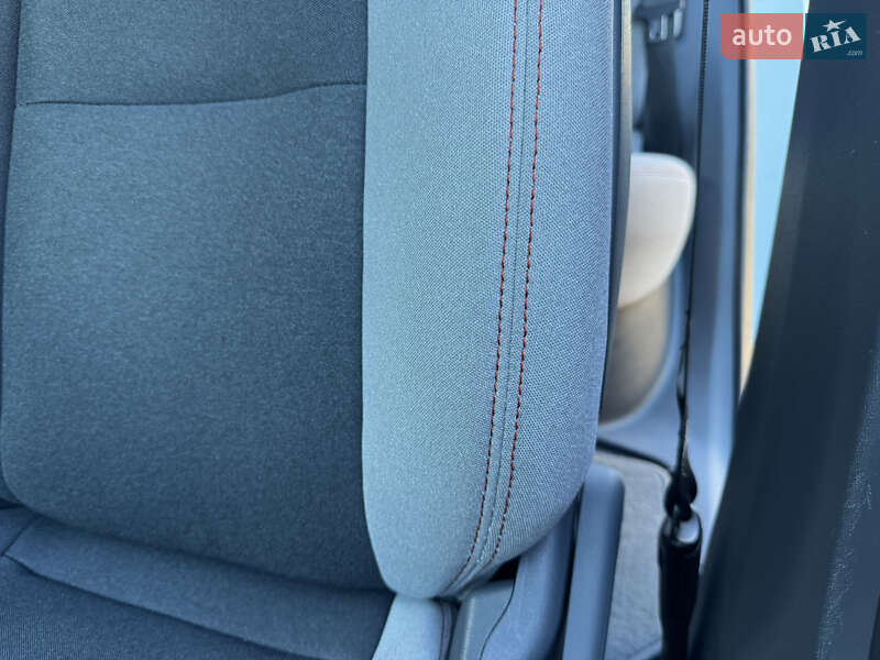 Хэтчбек Opel Ampera-e 2019 в Ровно фото 26 Хэтчбек Opel Ampera-e 2019 в Ровно