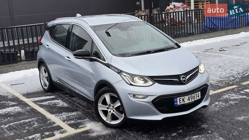 Хэтчбек Opel Ampera-e 2017 в Каменец-Подольском