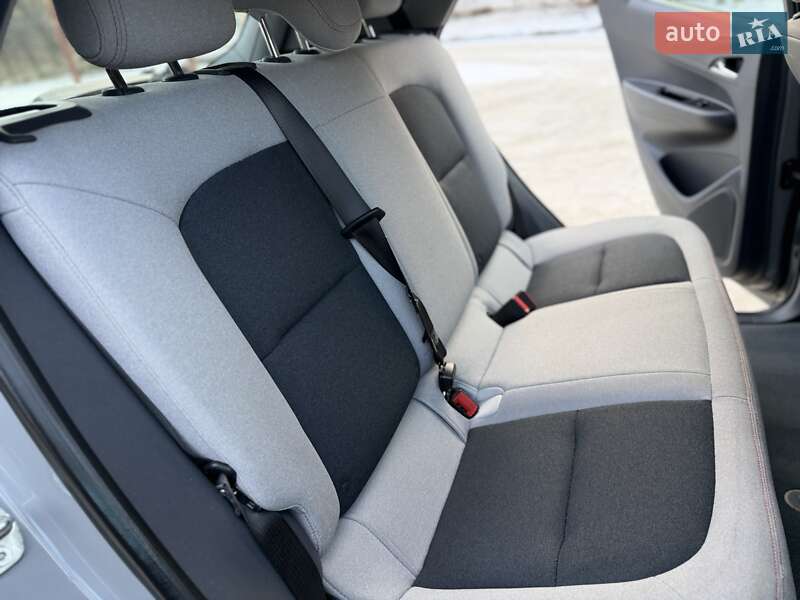 Хетчбек Opel Ampera-e 2019 в Трускавці фото 44 Хетчбек Opel Ampera-e 2019 в Трускавці