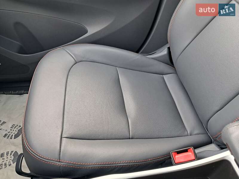 Хэтчбек Opel Ampera-e 2019 в Виннице фото 25 Хэтчбек Opel Ampera-e 2019 в Виннице