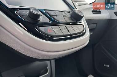 Хэтчбек Opel Ampera-e 2019 в Виннице
