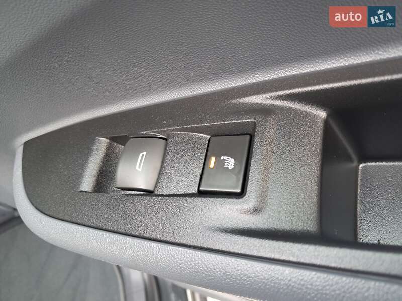 Хэтчбек Opel Ampera-e 2019 в Виннице фото 37 Хэтчбек Opel Ampera-e 2019 в Виннице