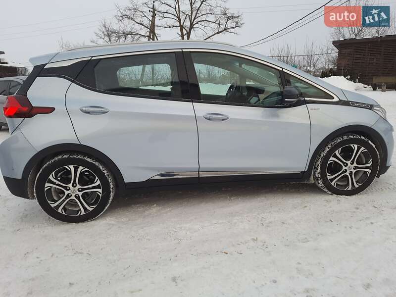 Хэтчбек Opel Ampera-e 2017 в Золочеве фото 16 Хэтчбек Opel Ampera-e 2017 в Золочеве