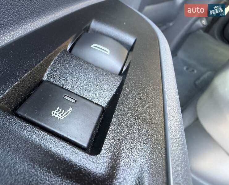 Хэтчбек Opel Ampera-e 2019 в Львове фото 89 Хэтчбек Opel Ampera-e 2019 в Львове