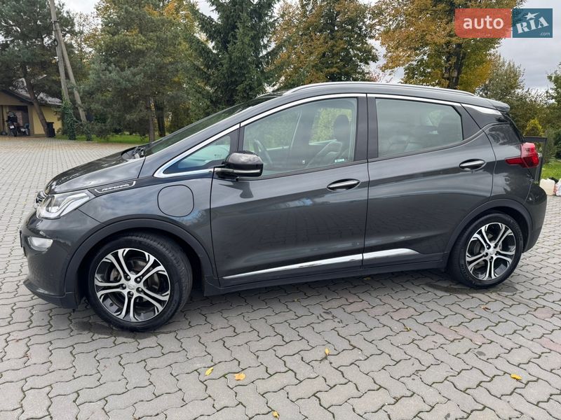 Хэтчбек Opel Ampera-e 2017 в Коломые