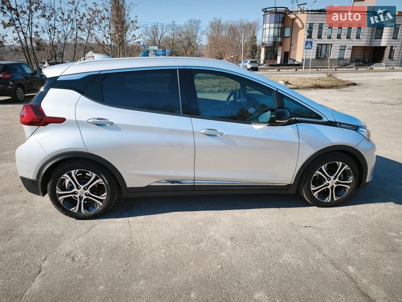 Хэтчбек Opel Ampera-e 2018 в Киеве фото 3 Хэтчбек Opel Ampera-e 2018 в Киеве