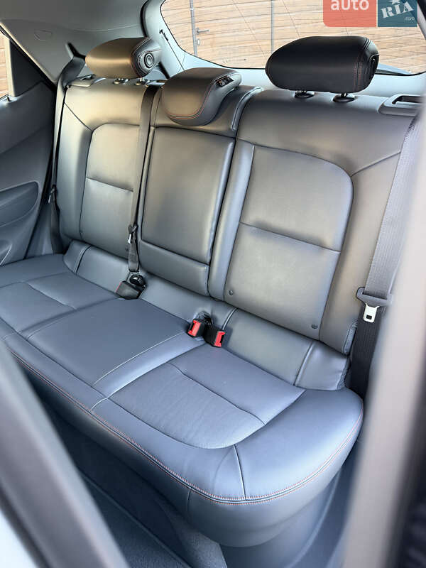 Хэтчбек Opel Ampera-e 2020 в Черновцах фото 52 Хэтчбек Opel Ampera-e 2020 в Черновцах