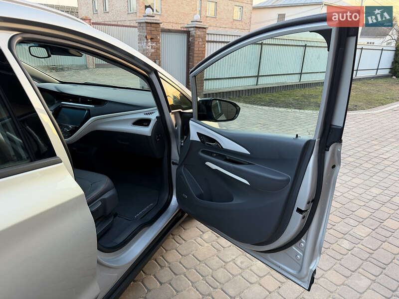 Хэтчбек Opel Ampera-e 2020 в Черновцах фото 65 Хэтчбек Opel Ampera-e 2020 в Черновцах