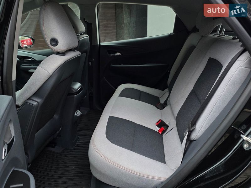 Хэтчбек Opel Ampera-e 2019 в Тернополе фото 33 Хэтчбек Opel Ampera-e 2019 в Тернополе