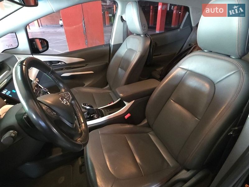 Хетчбек Opel Ampera-e 2019 в Львові