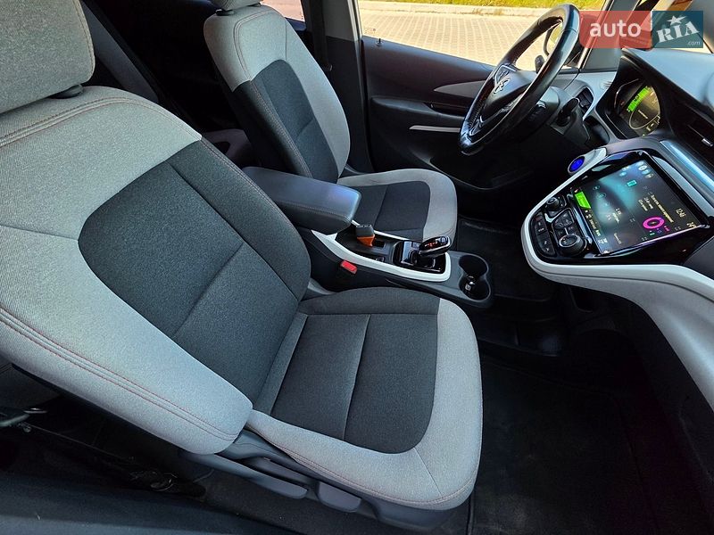 Хэтчбек Opel Ampera-e 2018 в Тернополе