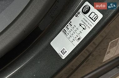 Хетчбек Opel Ampera-e 2020 в Львові