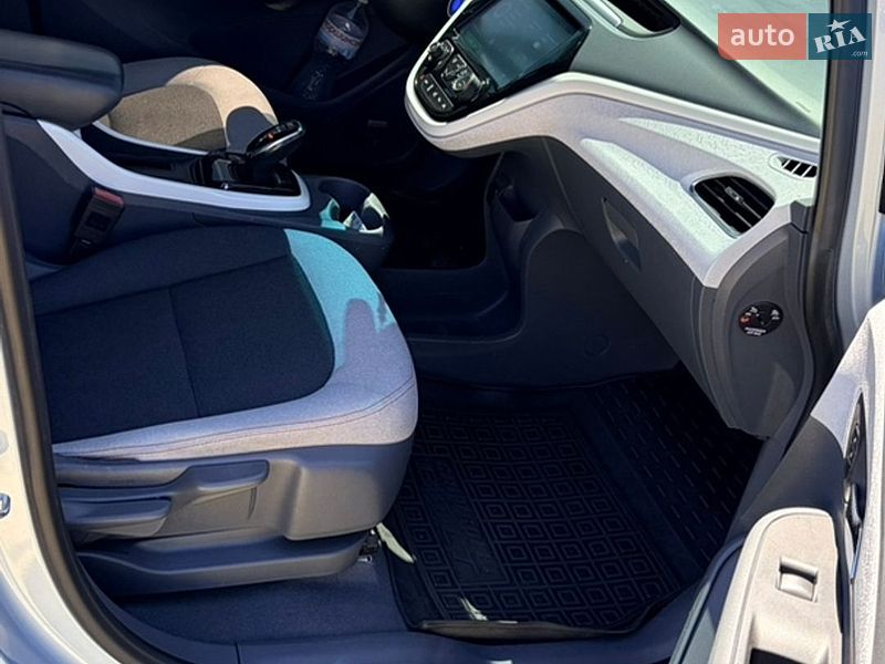 Хэтчбек Opel Ampera-e 2017 в Одессе фото 19 Хэтчбек Opel Ampera-e 2017 в Одессе