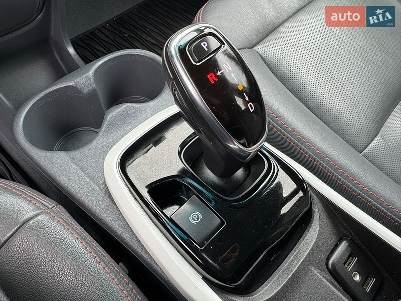 Хэтчбек Opel Ampera-e 2017 в Коломые фото 51 Хэтчбек Opel Ampera-e 2017 в Коломые