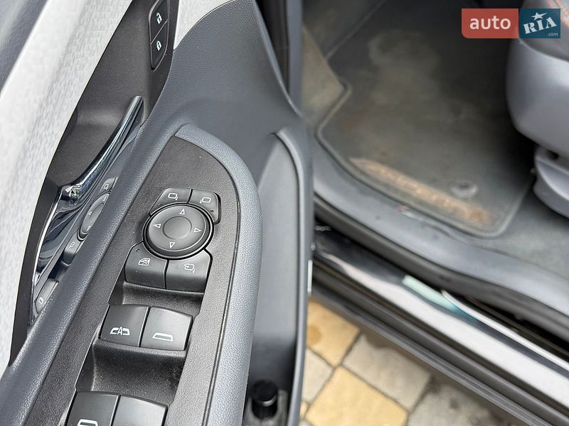 Хетчбек Opel Ampera-e 2017 в Тернополі фото 10 Хетчбек Opel Ampera-e 2017 в Тернополі