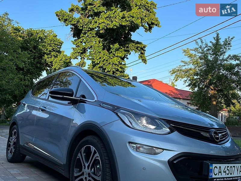 Хэтчбек Opel Ampera-e 2017 в Виннице