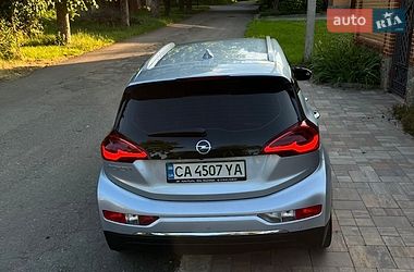 Хэтчбек Opel Ampera-e 2017 в Виннице
