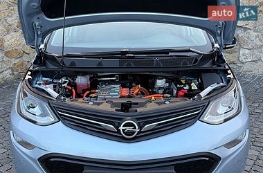 Хэтчбек Opel Ampera-e 2017 в Ровно