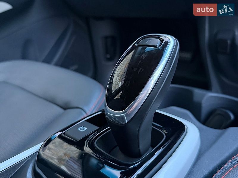Хэтчбек Opel Ampera-e 2017 в Ровно