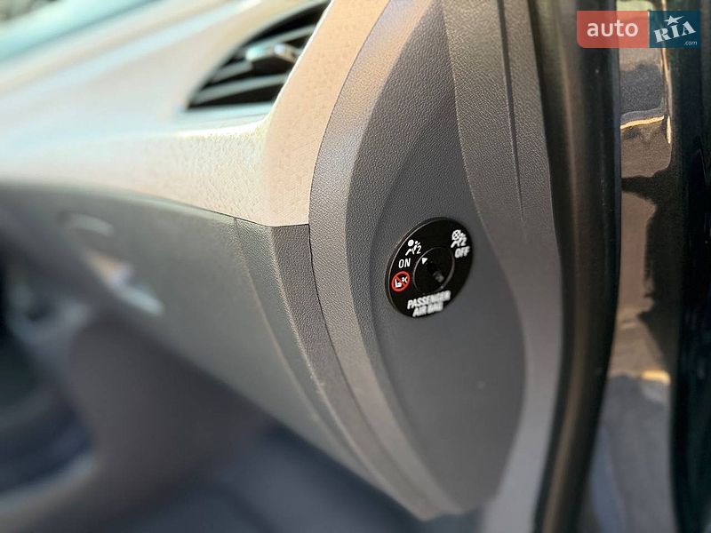Хэтчбек Opel Ampera-e 2018 в Коломые