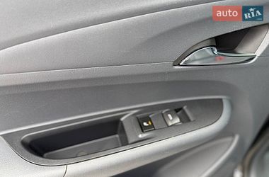 Хэтчбек Opel Ampera-e 2018 в Коломые фото 26 Хэтчбек Opel Ampera-e 2018 в Коломые