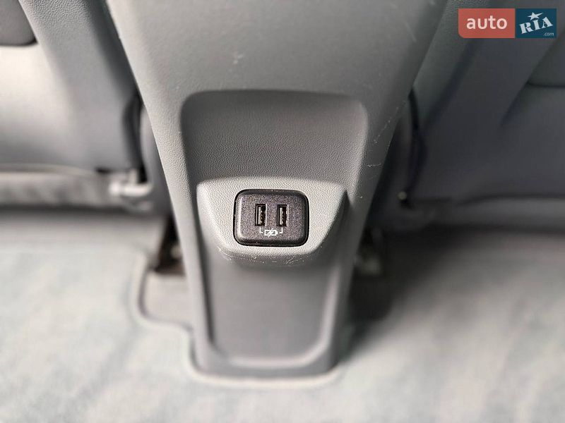 Хэтчбек Opel Ampera-e 2018 в Коломые фото 29 Хэтчбек Opel Ampera-e 2018 в Коломые