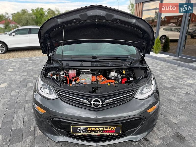 Хэтчбек Opel Ampera-e 2018 в Коломые фото 44 Хэтчбек Opel Ampera-e 2018 в Коломые