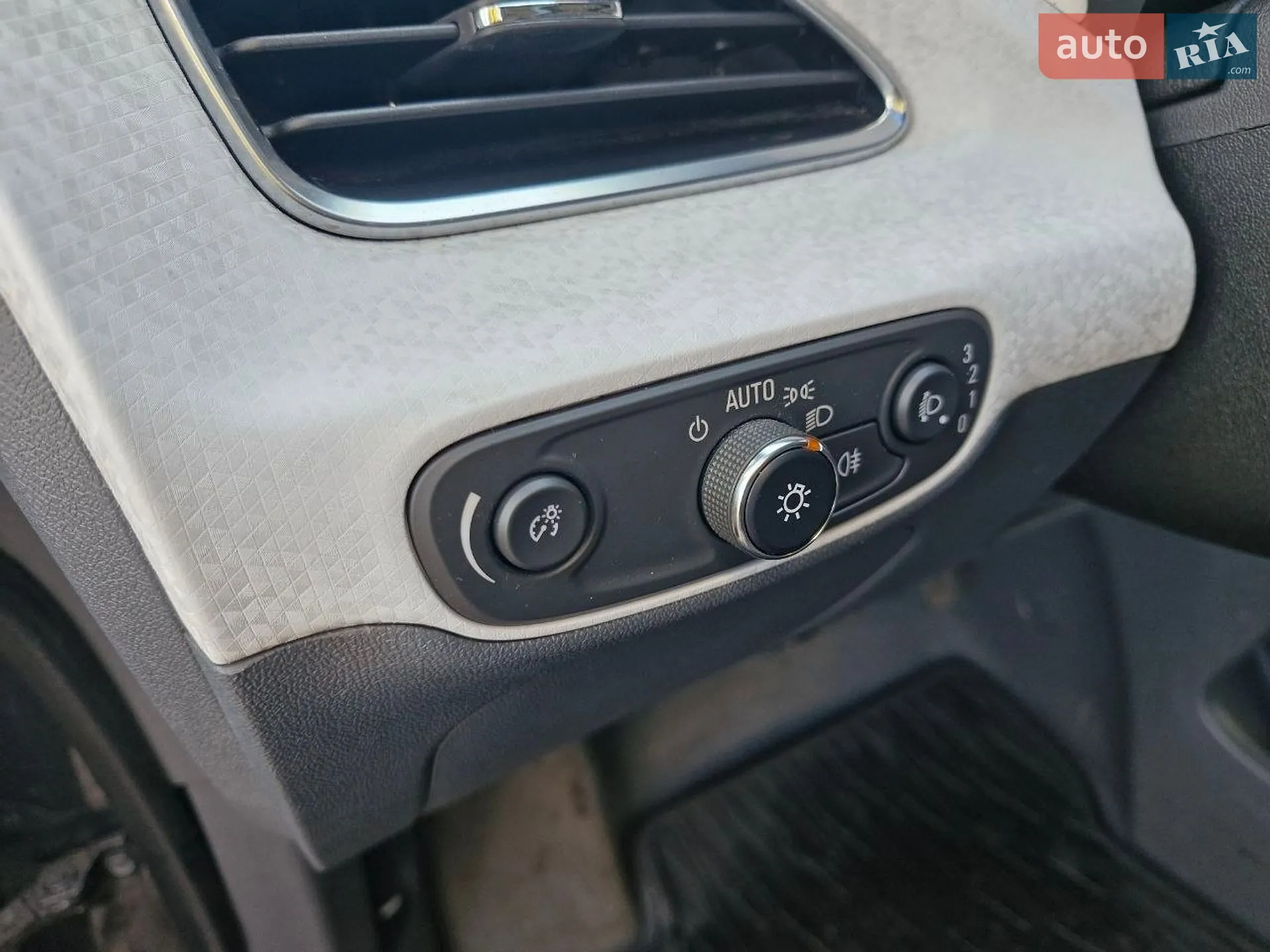 2018 Opel Ampera - мініатюра 31