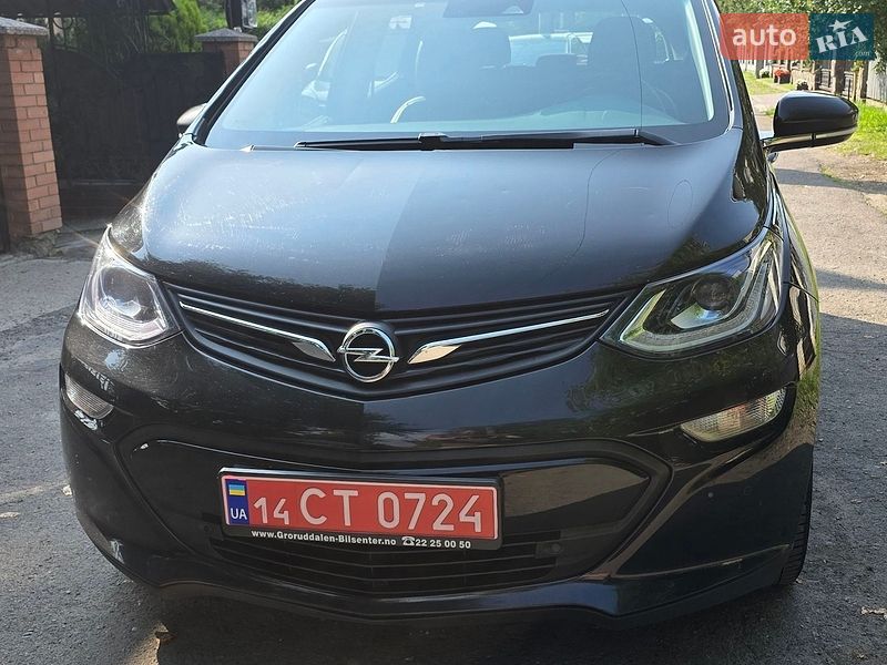 Хэтчбек Opel Ampera-e 2017 в Калуше
