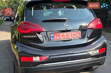 Хэтчбек Opel Ampera-e 2017 в Калуше