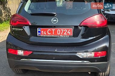 Хэтчбек Opel Ampera-e 2017 в Калуше