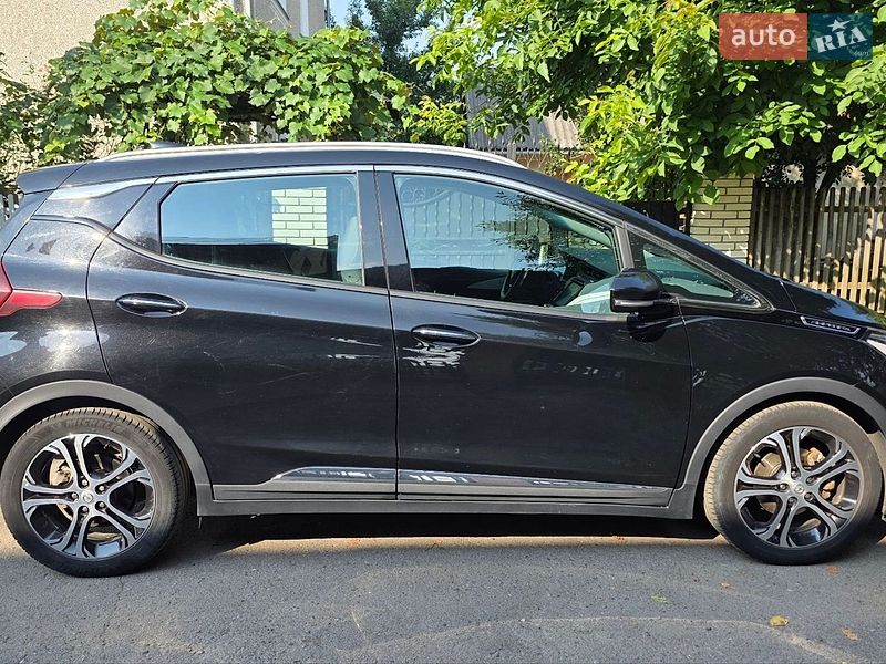 Хэтчбек Opel Ampera-e 2017 в Калуше