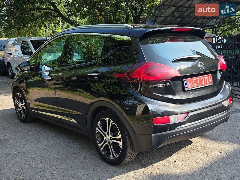Хэтчбек Opel Ampera-e 2017 в Калуше