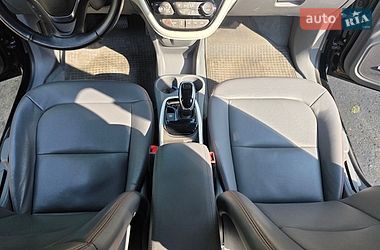 Хэтчбек Opel Ampera-e 2017 в Калуше