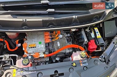 Хэтчбек Opel Ampera-e 2017 в Калуше