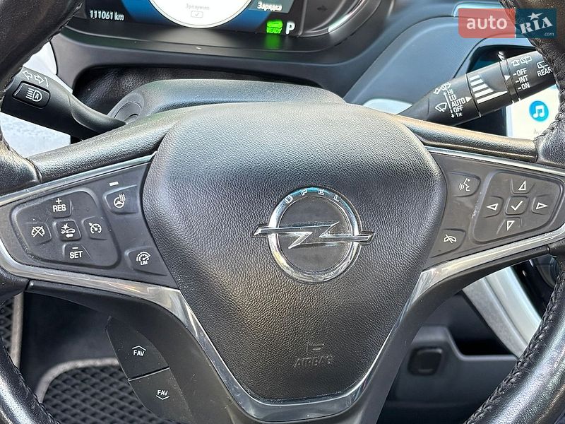 Хэтчбек Opel Ampera-e 2019 в Хмельницком фото 18 Хэтчбек Opel Ampera-e 2019 в Хмельницком