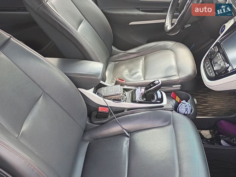 Хетчбек Opel Ampera-e 2017 в Березівці