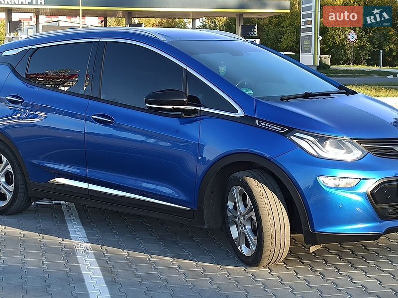 Хэтчбек Opel Ampera-e 2017 в Хмельницком