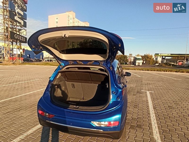 Хэтчбек Opel Ampera-e 2017 в Хмельницком