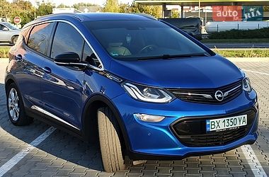 Хэтчбек Opel Ampera-e 2017 в Хмельницком Хэтчбек Opel Ampera-e 2017 в Хмельницком