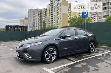 Opel Ampera 2013