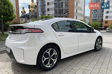Хэтчбек Opel Ampera 2012 в 