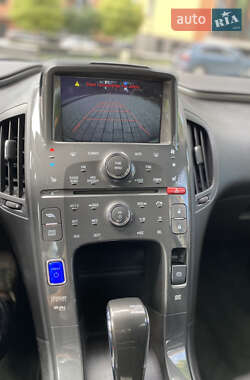 Хэтчбек Opel Ampera 2012 в 