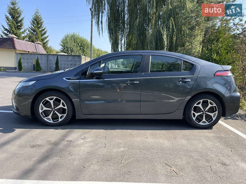Хэтчбек Opel Ampera 2012 в Киеве фото 2 Хэтчбек Opel Ampera 2012 в Киеве