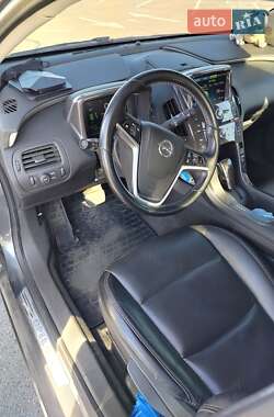 Хэтчбек Opel Ampera 2012 в 