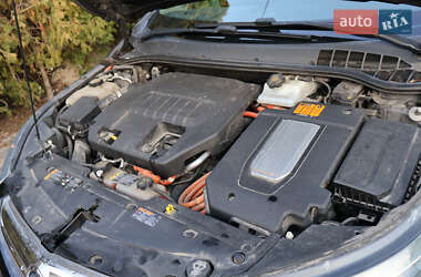 Хэтчбек Opel Ampera 2012 в 