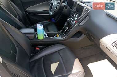 Хэтчбек Opel Ampera 2012 в 