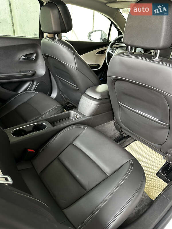 Хетчбек Opel Ampera 2012 в Києві